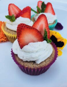 Coconut-Milk-Whipped-Cream-or-Frosting-1 Coconut-Milk-Whipped-Cream-or-Frosting-1