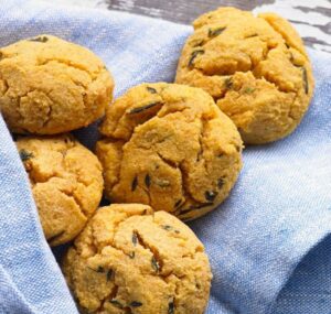 pumpkin-biscuit-1 pumpkin-biscuit-1